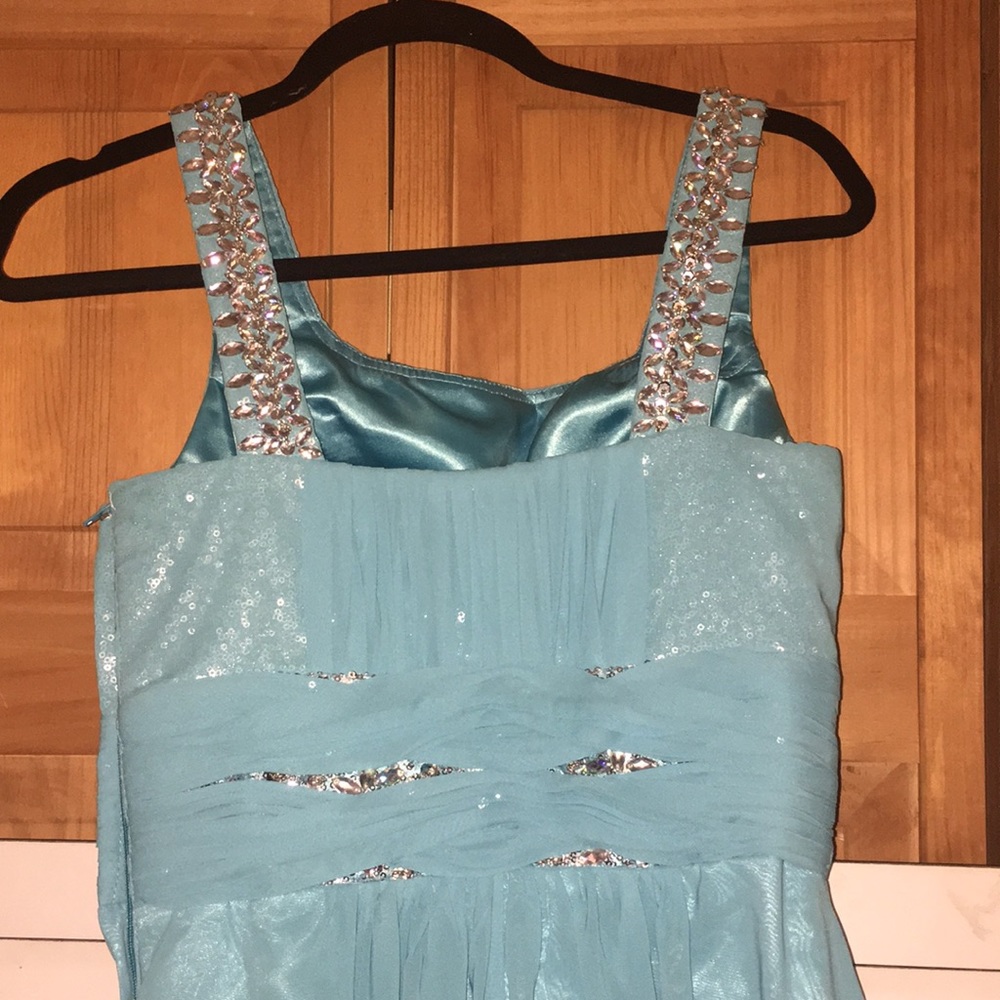 Prom Dress - Picture 3 of 3